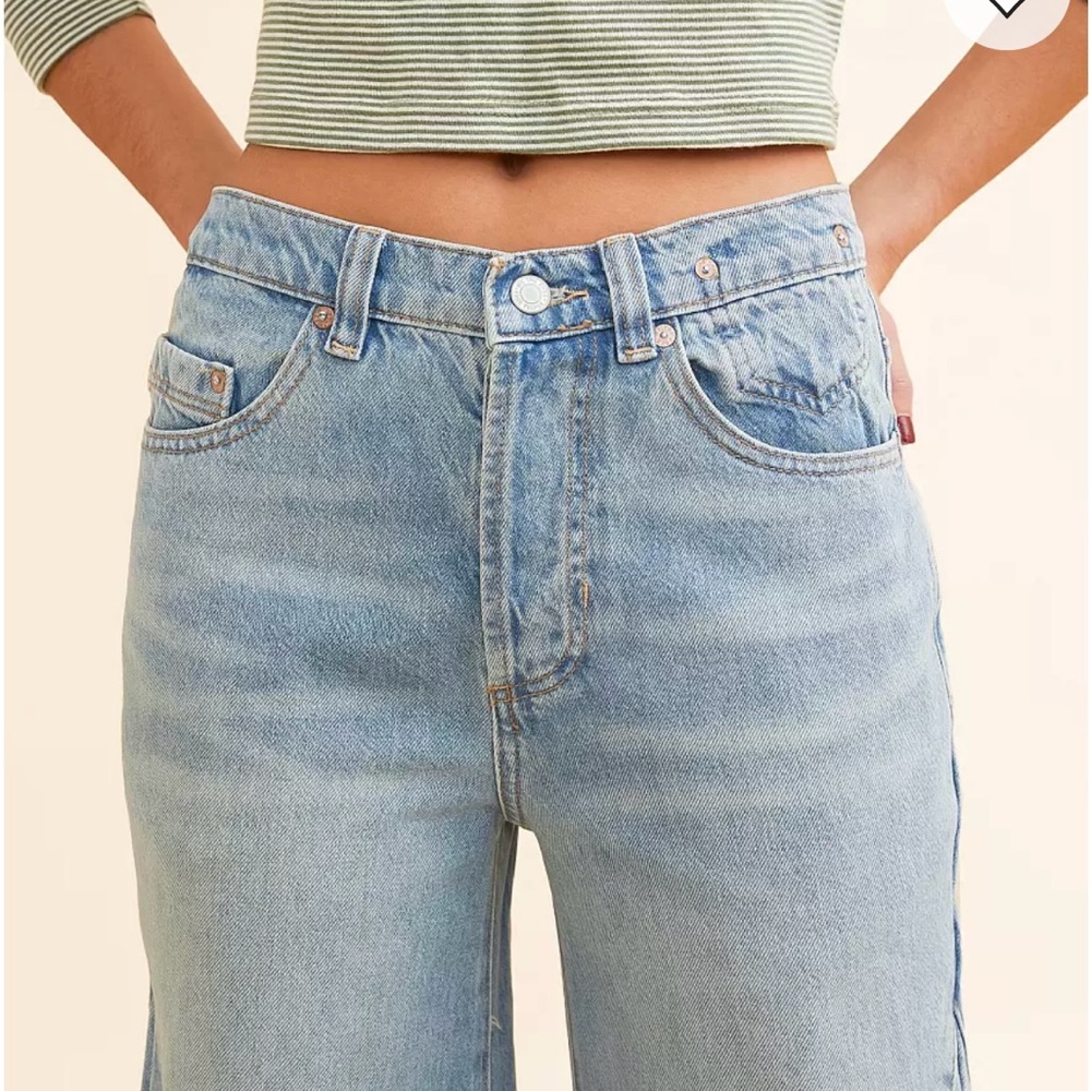 NWT We The Free Eden High Rise Slouchy Flare Jeans - Picture 4 of 4